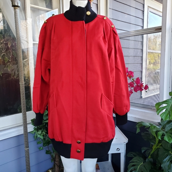 Vintage Gold Lion Button Details Pleated Wool Blend Lined Coat By Herman Kay - Picture 14 of 14